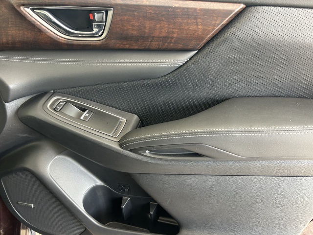 2023 Subaru Ascent Touring photo 29