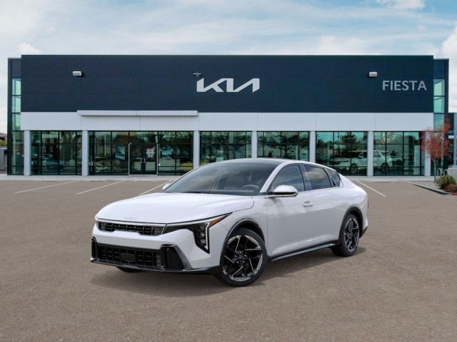 2025 Kia K4 GT-Line