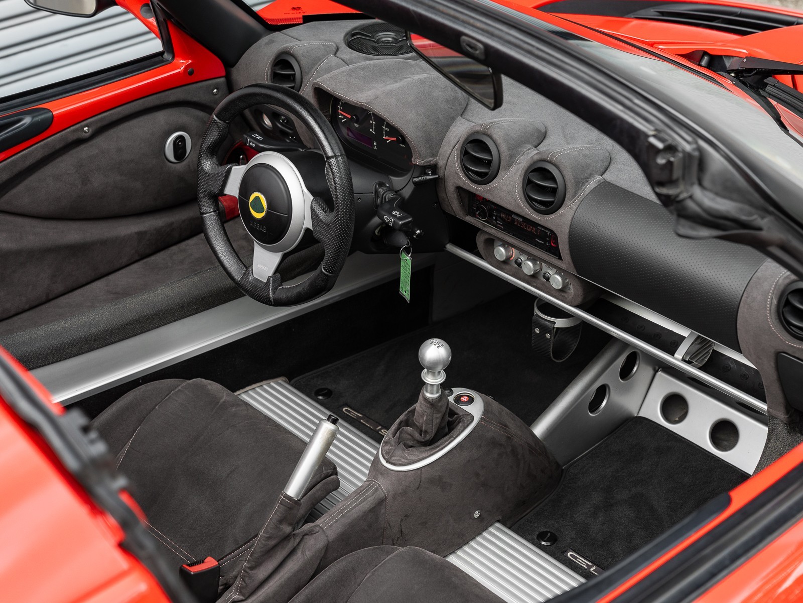 2010 Lotus Elise 111 photo 9