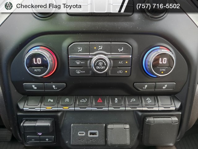 2020 Chevrolet Silverado 1500 RST photo 14
