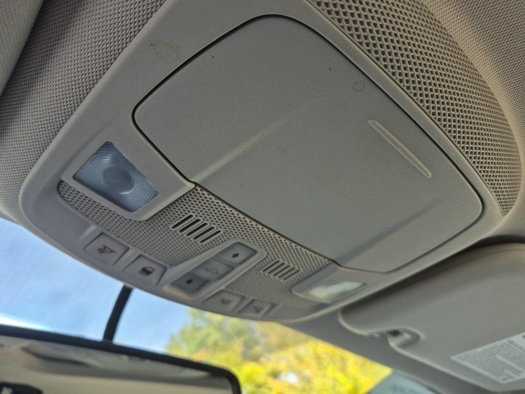 2016 Ford Fusion Titanium photo 25