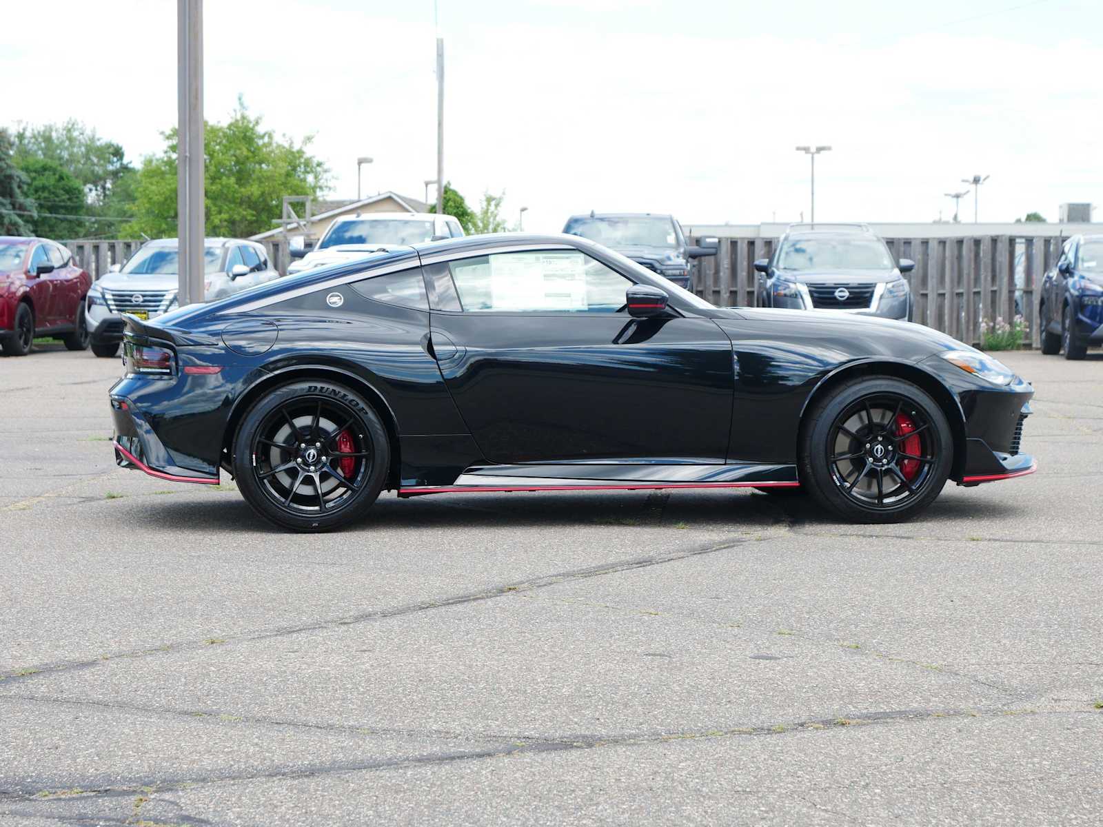 2025 Nissan Z Nismo photo 4