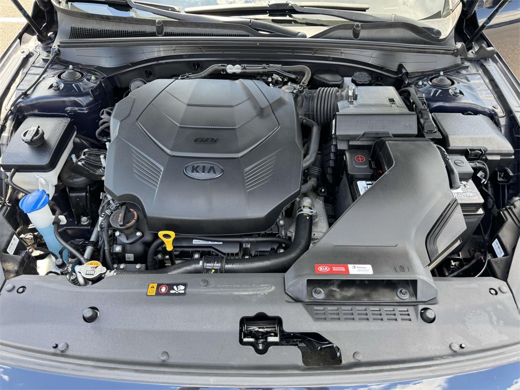 2020 Kia Cadenza Limited photo 9