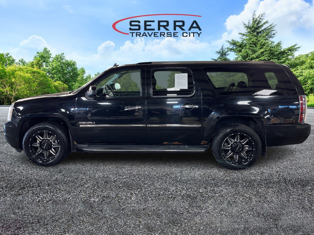 2011 Gmc Yukon XL Denali photo 8