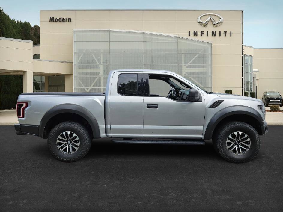 2019 Ford F-150 Raptor photo 3