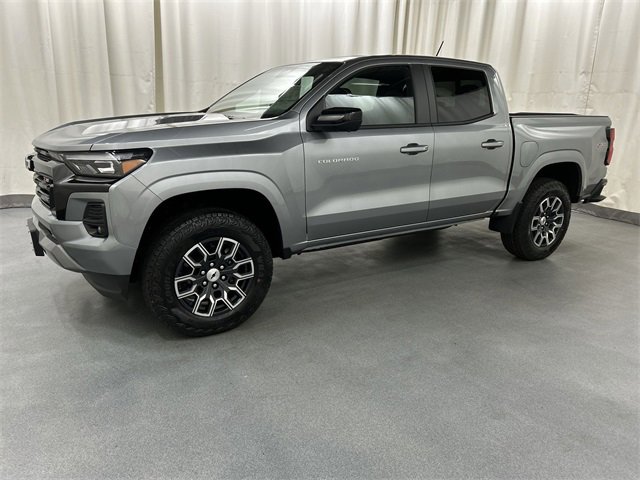 2026 Chevrolet Colorado Z71 photo 2