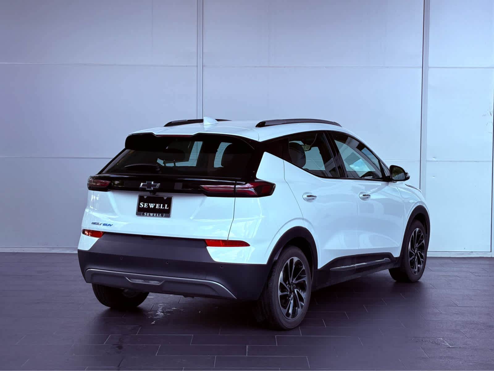 2023 Chevrolet Bolt EUV Premier photo 4