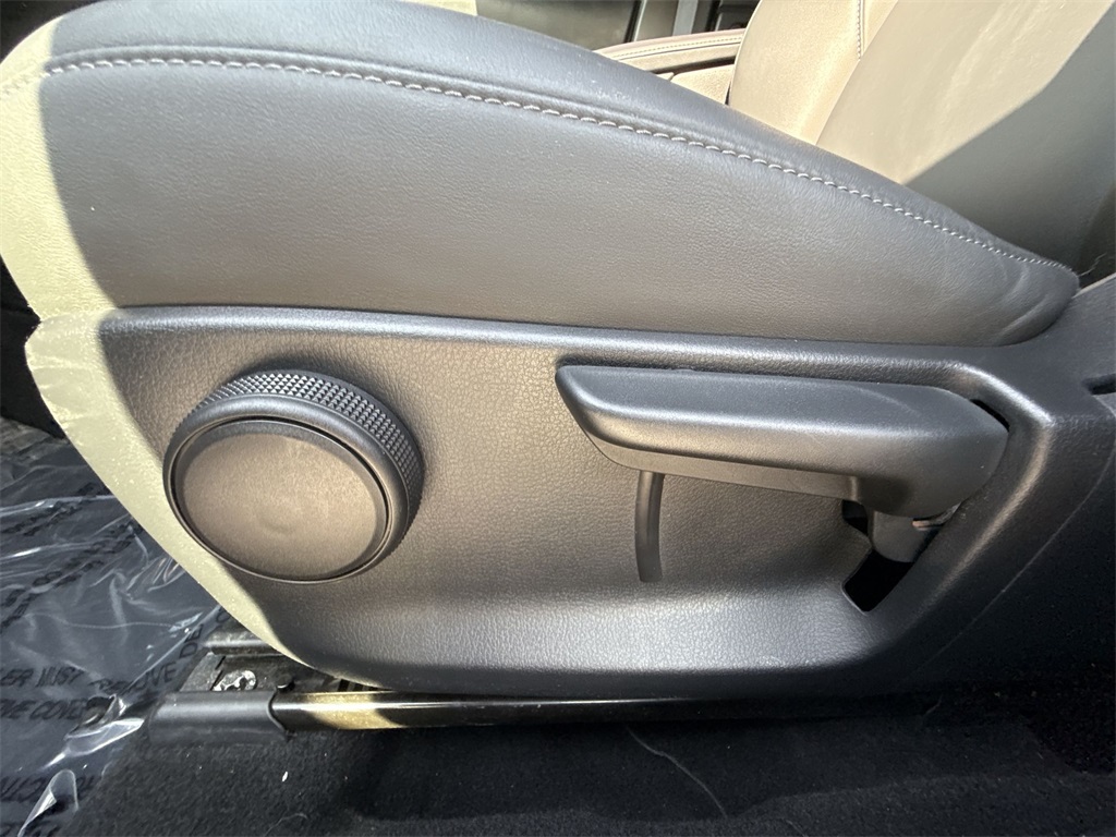 2022 Mazda CX-30 2.5 Select photo 12