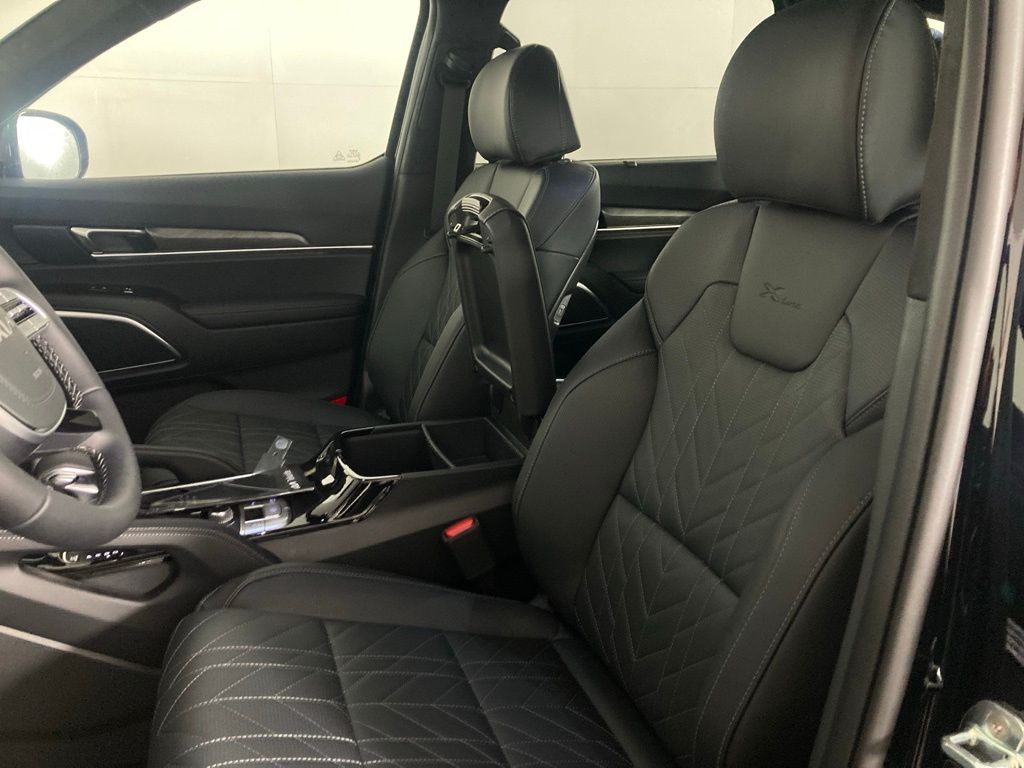 2025 Kia Telluride X-Line photo 4