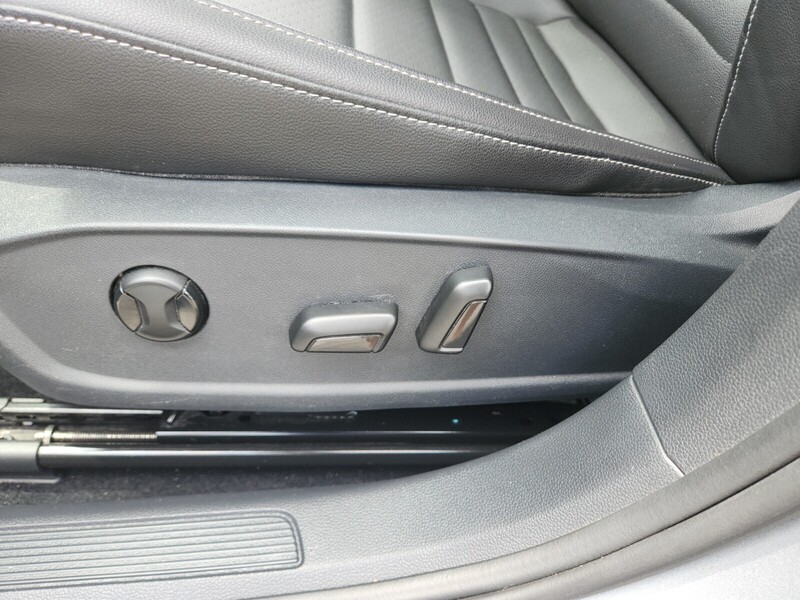 2021 Volkswagen Jetta SEL photo 18