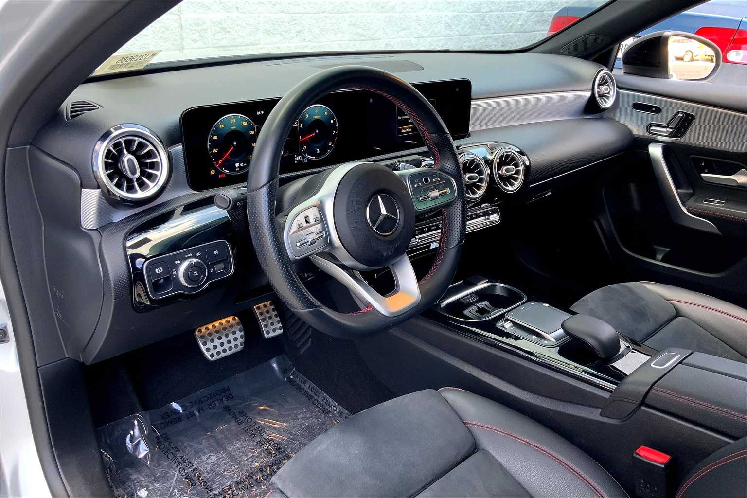 2021 Mercedes Benz A 220 photo 11