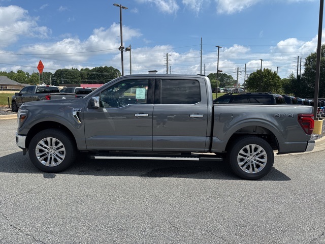 2025 Ford F-150 Lariat photo 6