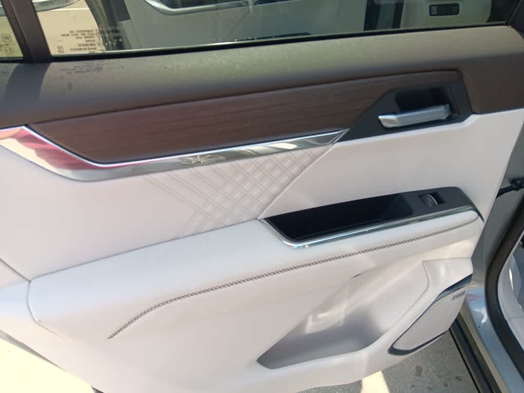 2026 Gmc Acadia Denali photo 8