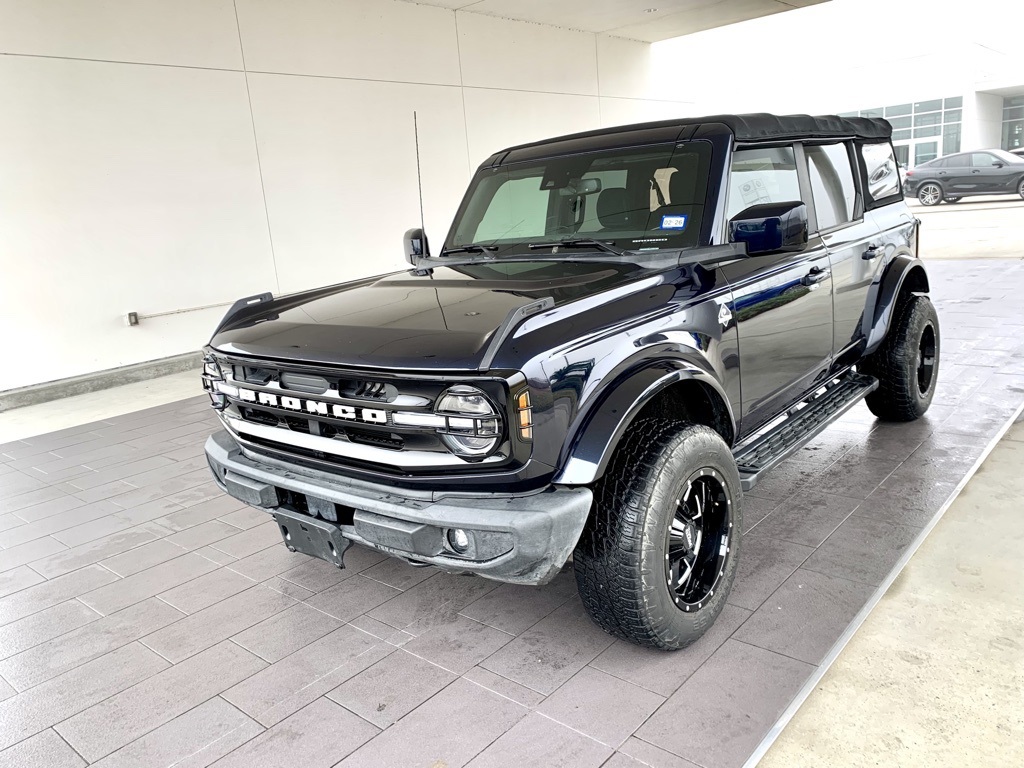 2021 Ford Bronco 4-Door Outer Banks's photo