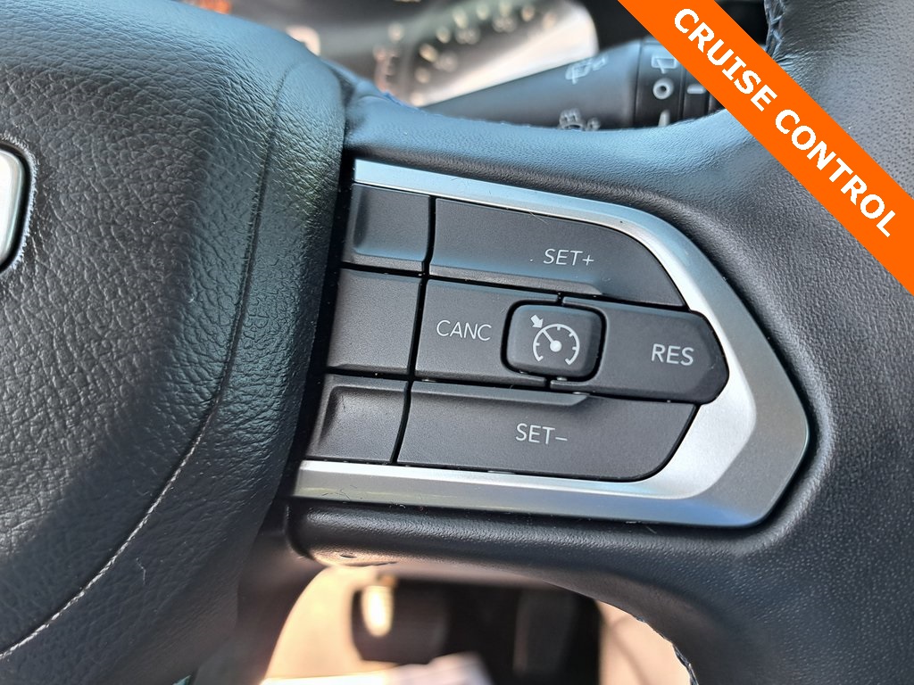 2022 Jeep Compass Latitude photo 9