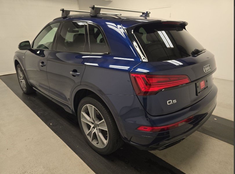 2025 Audi Q5 45 S line Premium photo 5