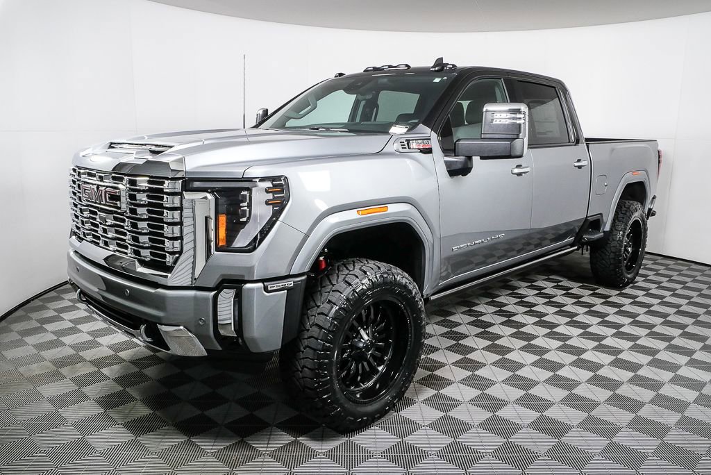 2026 GMC Sierra 2500HD Denali Crew Cab 4WD