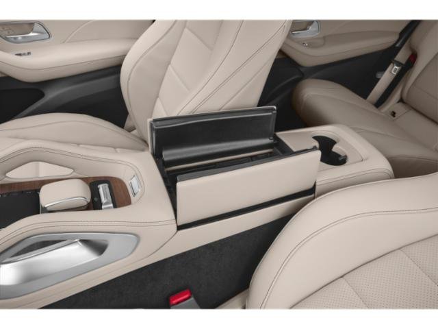 2026 Mercedes Benz GLS 450 4MATIC photo 14