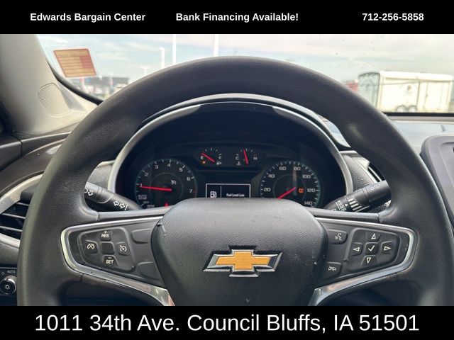 2018 Chevrolet Malibu photo 13