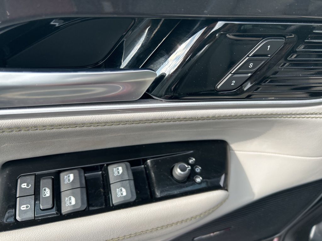 2024 Jeep Wagoneer Base photo 27