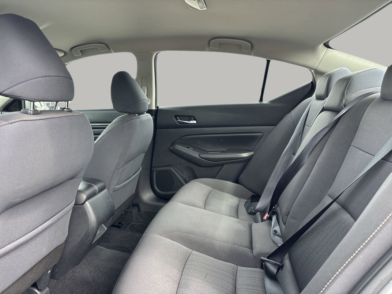 2020 Nissan Altima 2.5 S photo 16