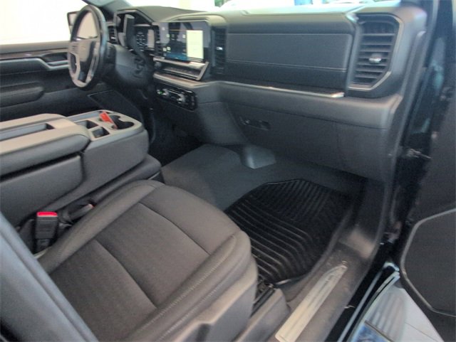 2022 Chevrolet Silverado 1500 LT photo 16