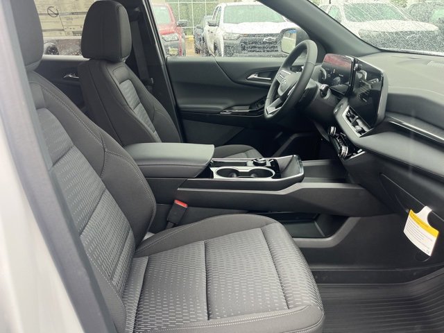 2026 Chevrolet Equinox LT photo 17