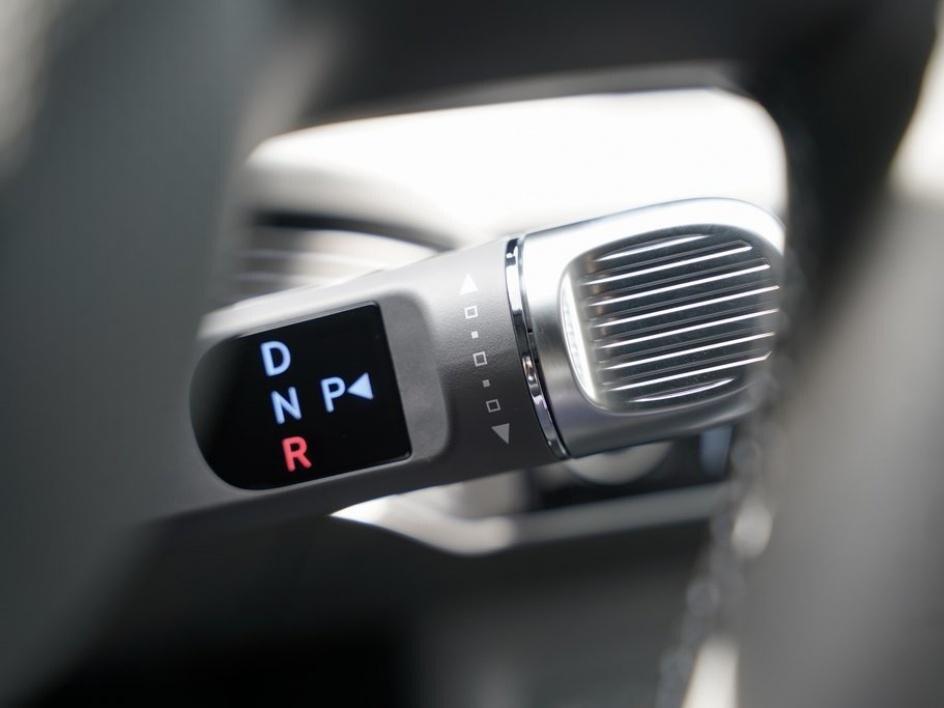 2025 Hyundai Ioniq 5 SEL photo 19