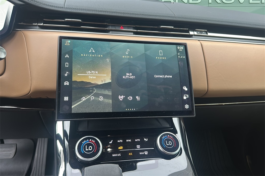 2023 Land Rover Range Rover Sport SE photo 8