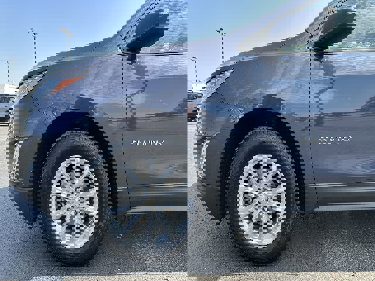 2018 Chevrolet Equinox LS photo 31