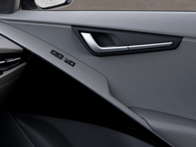 New 2025 Mineral Blue Kia SX image 25