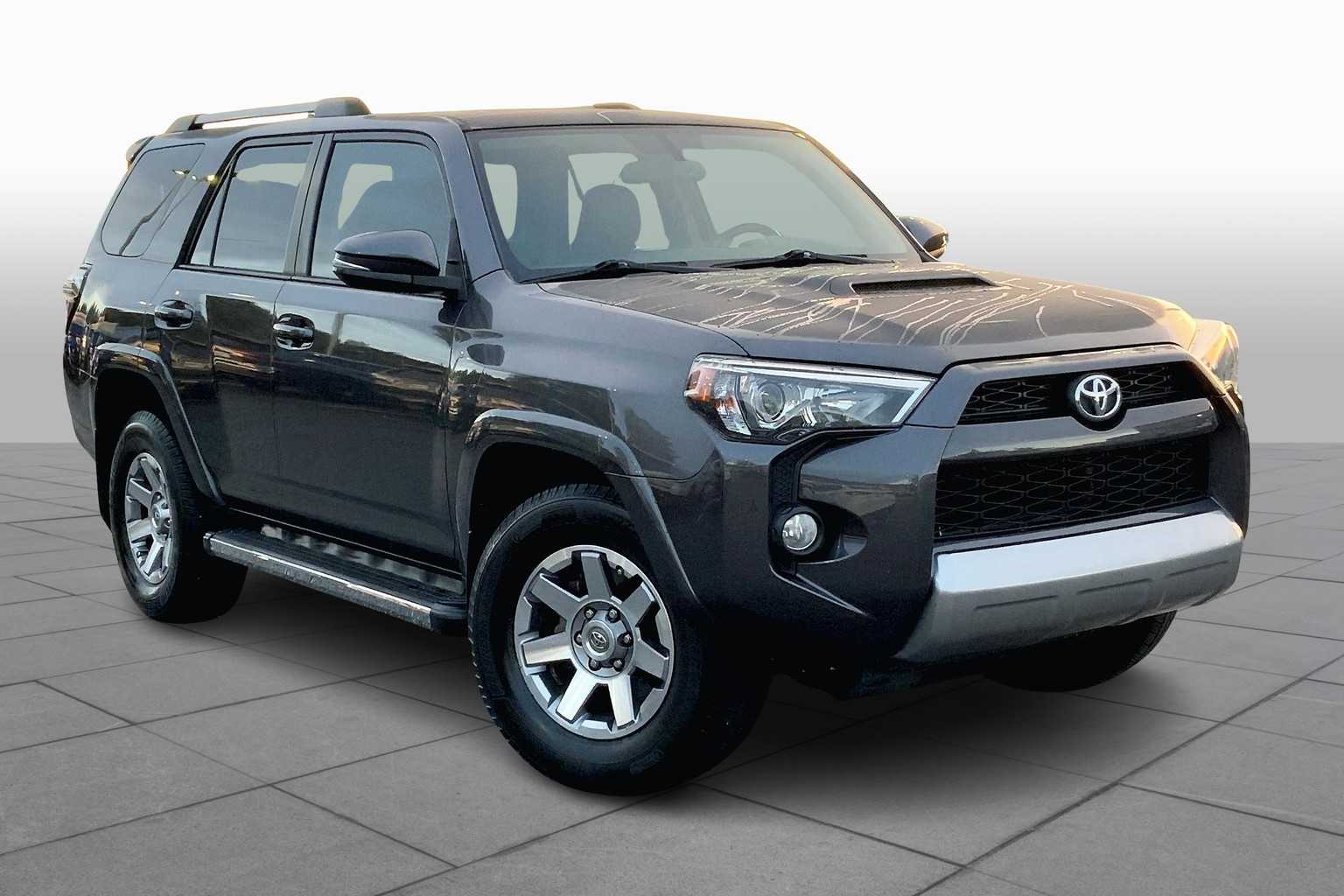 2016 Toyota 4Runner Trail Premium photo 2