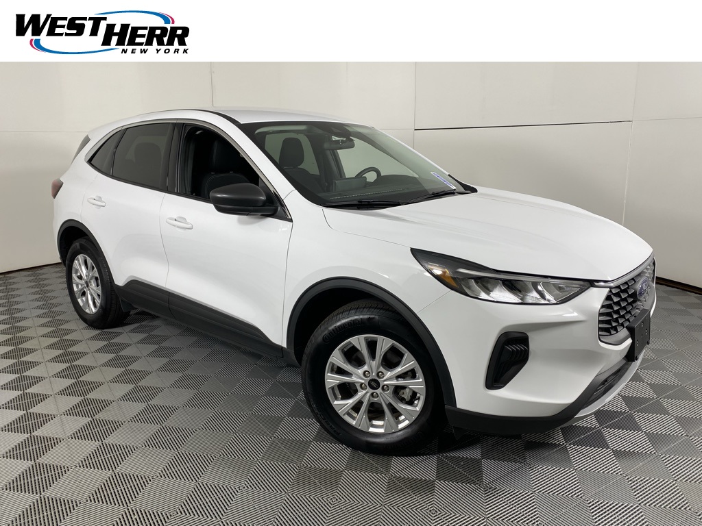 2024 Ford Escape Active's photo