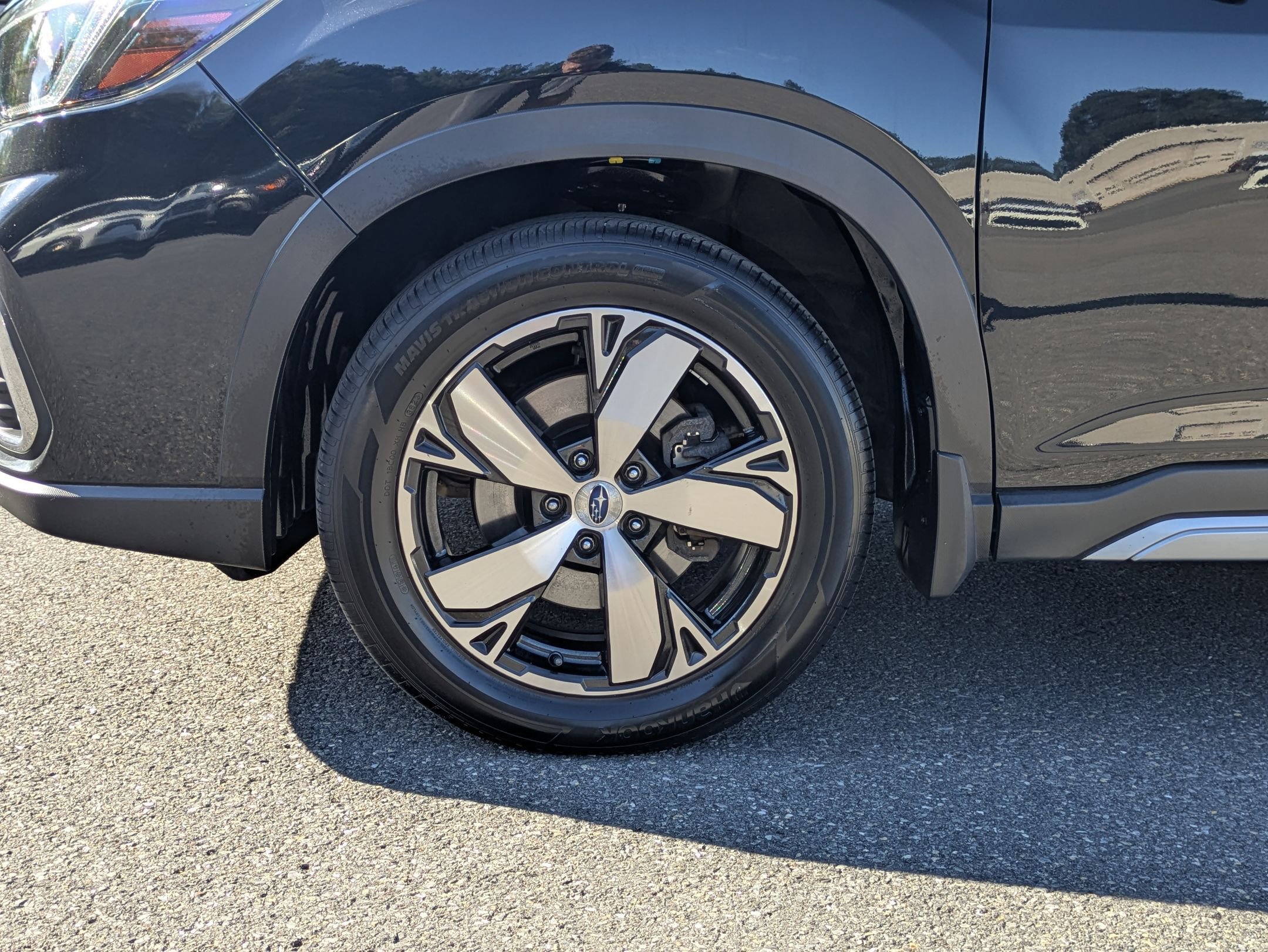 2021 Subaru Forester Touring photo 8