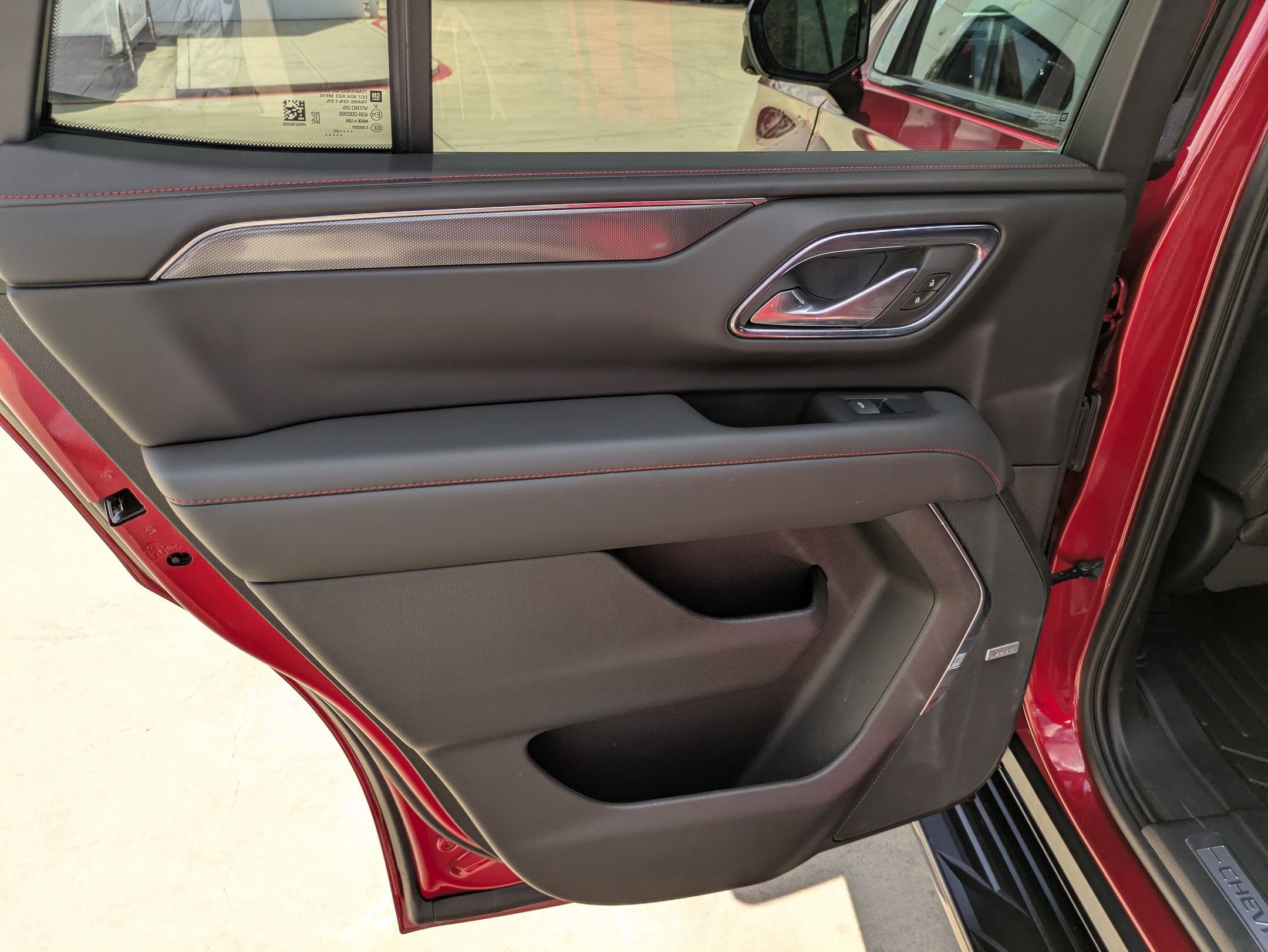 2023 Chevrolet Tahoe RST photo 14