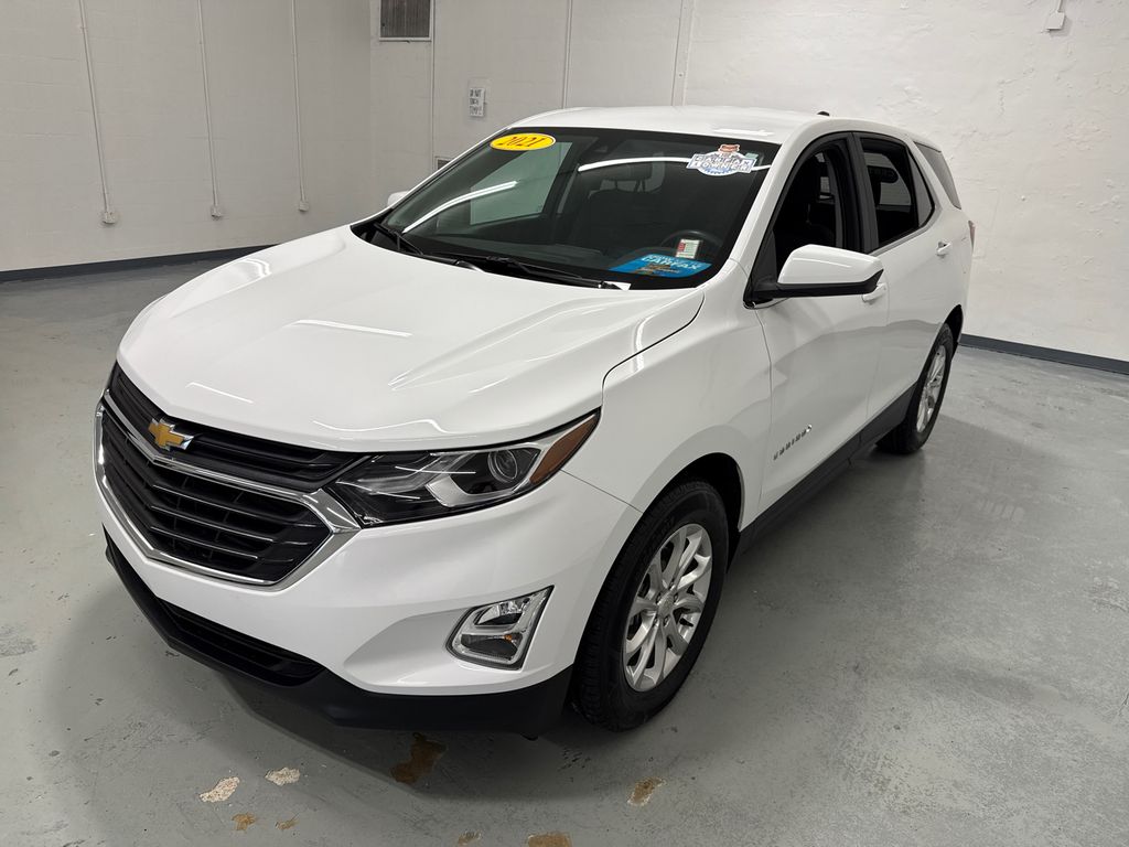 2021 Chevrolet Equinox LT photo 3