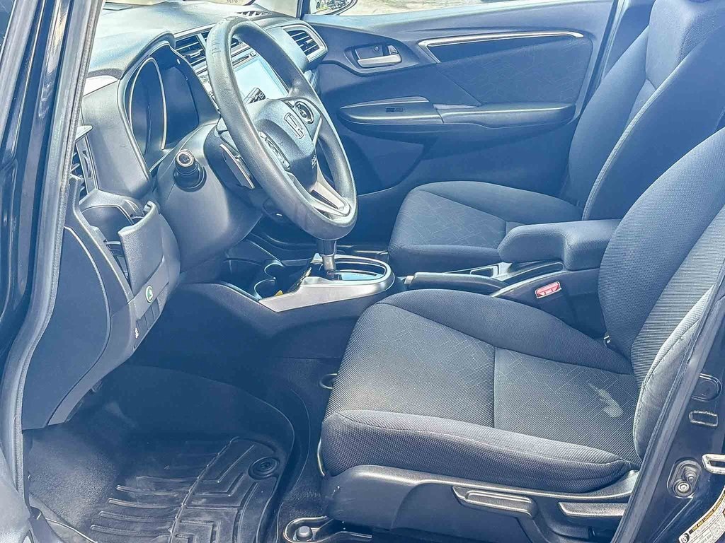 2015 Honda Fit EX photo 17