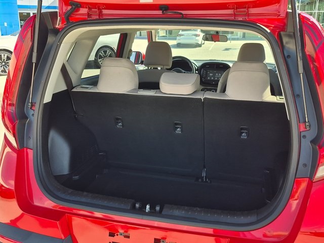 2021 Kia Soul LX photo 2