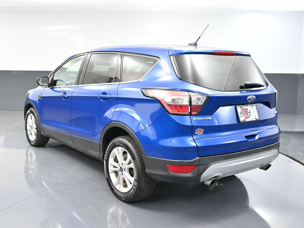 2017 Ford Escape SE photo 3
