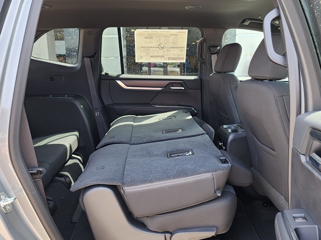 2025 Gmc Acadia Elevation photo 45