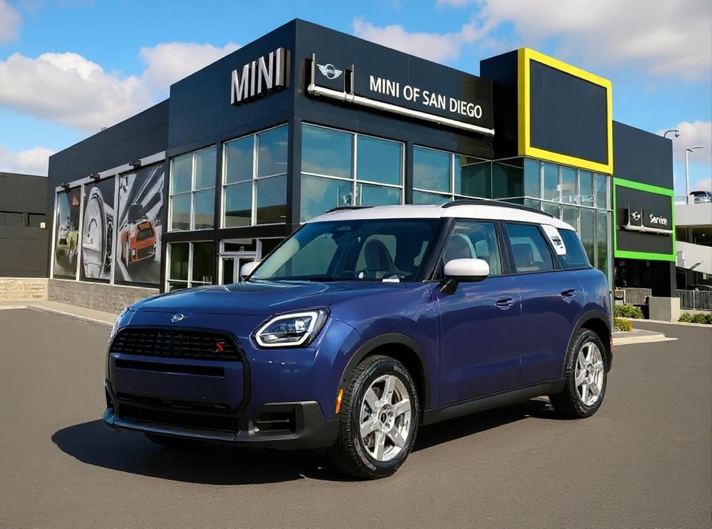 2026 MINI Countryman S's photo