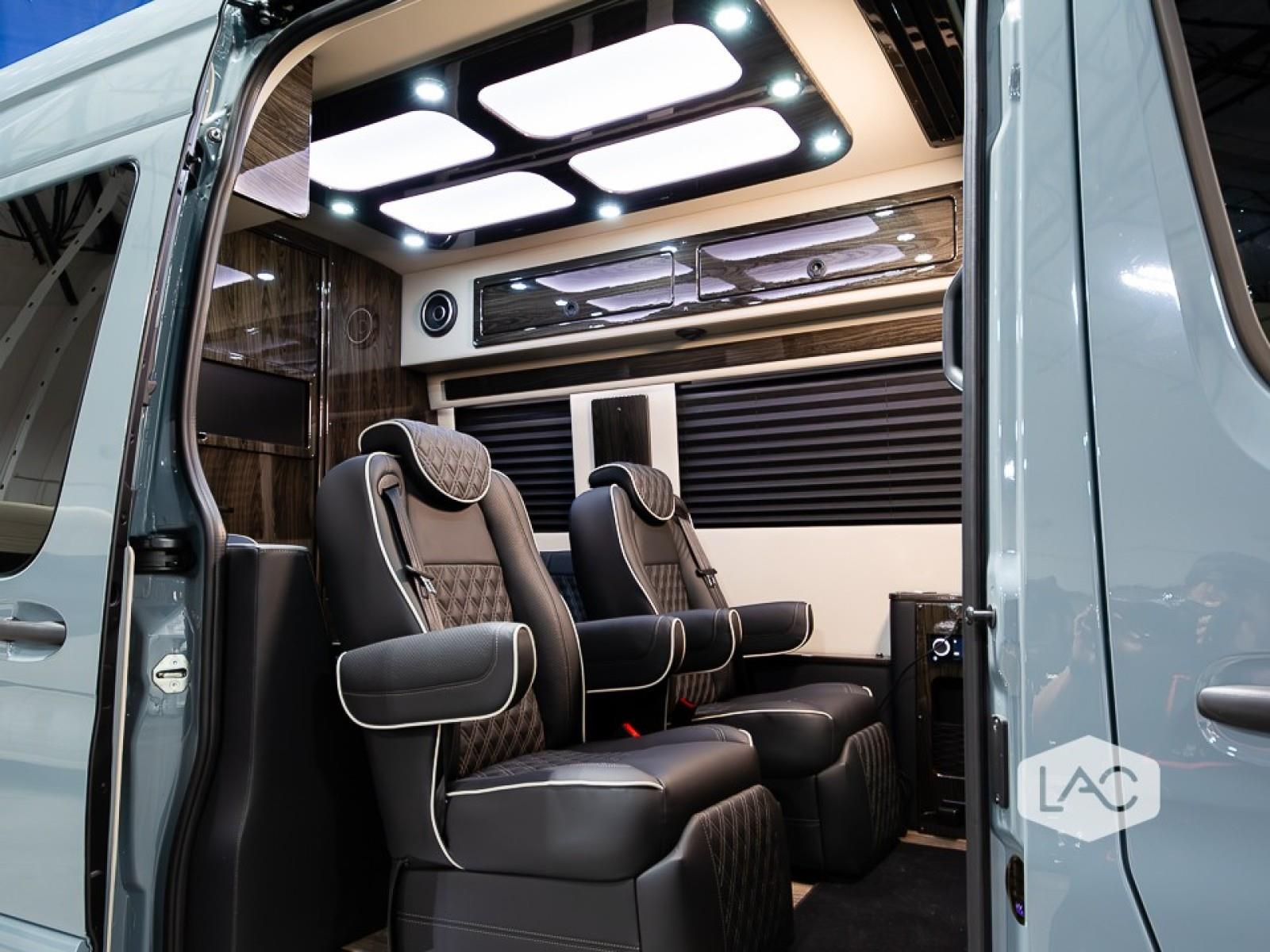 2024 Mercedes Benz Sprinter Cargo Van photo 3