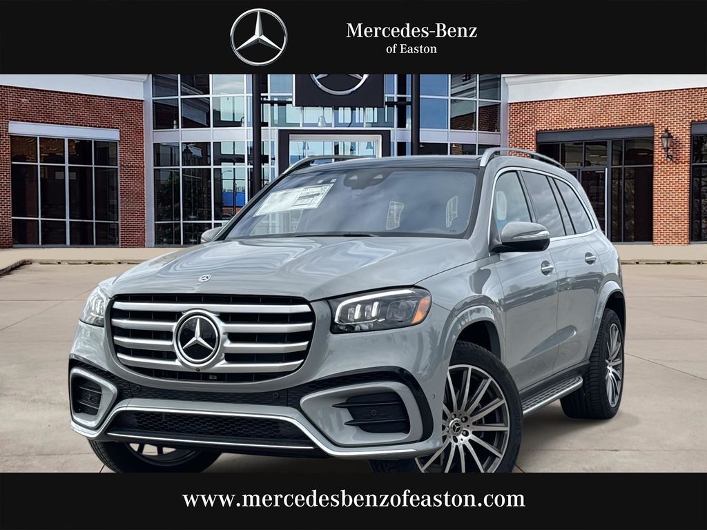 2025 Mercedes-Benz GLS Base's photo