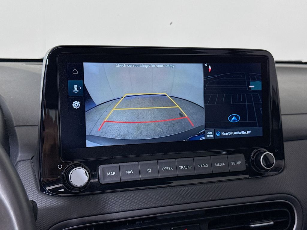 2023 Hyundai Kona SEL photo 4