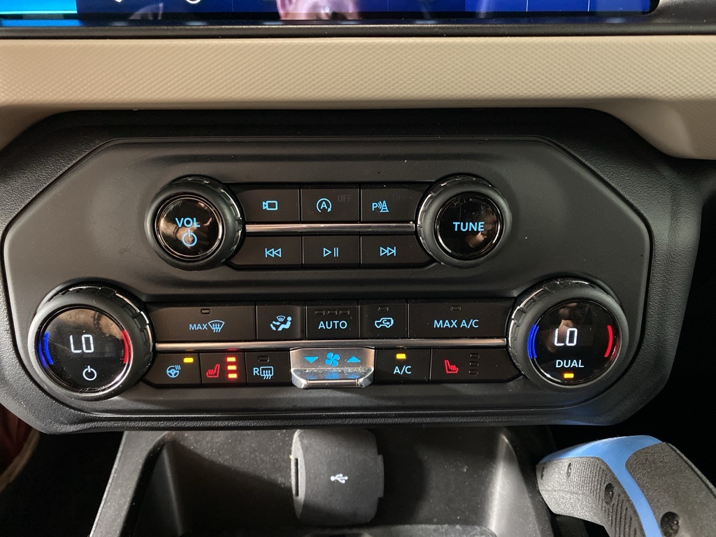 2021 Ford Bronco Wildtrak photo 21