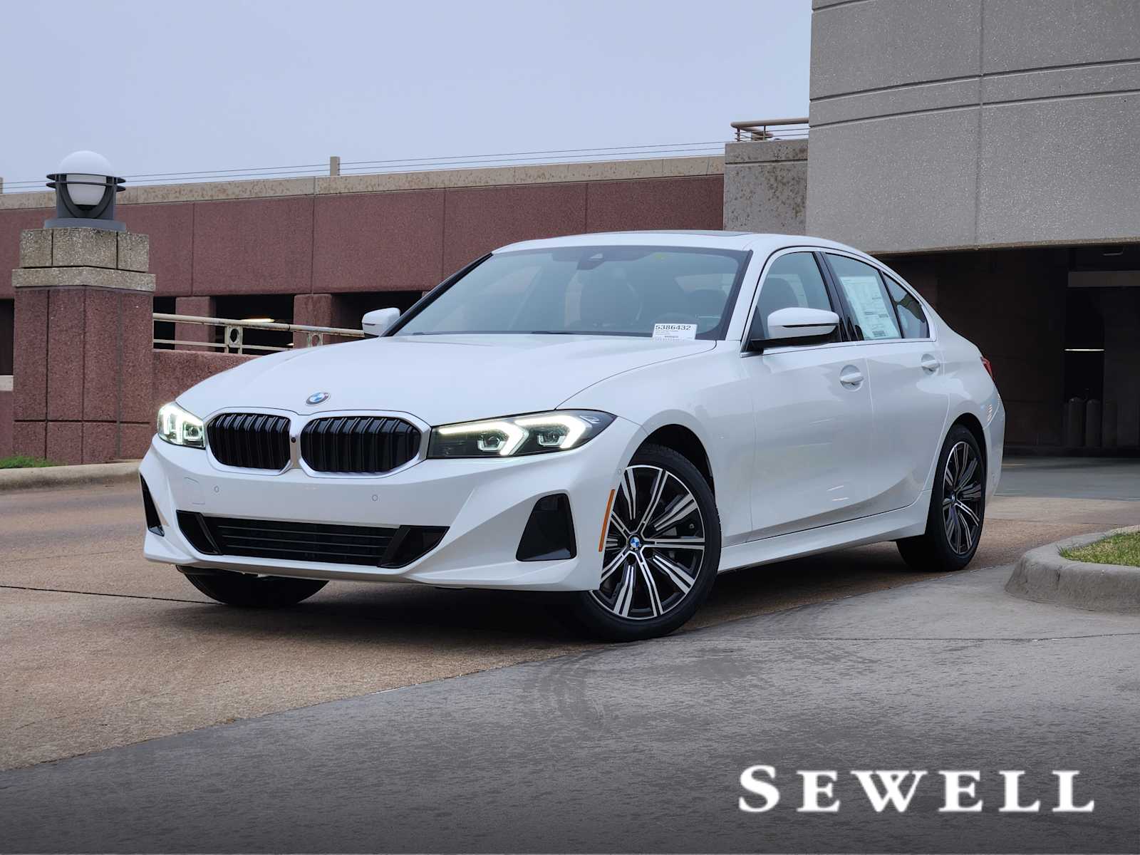 2026 BMW 3 Series 330i's photo