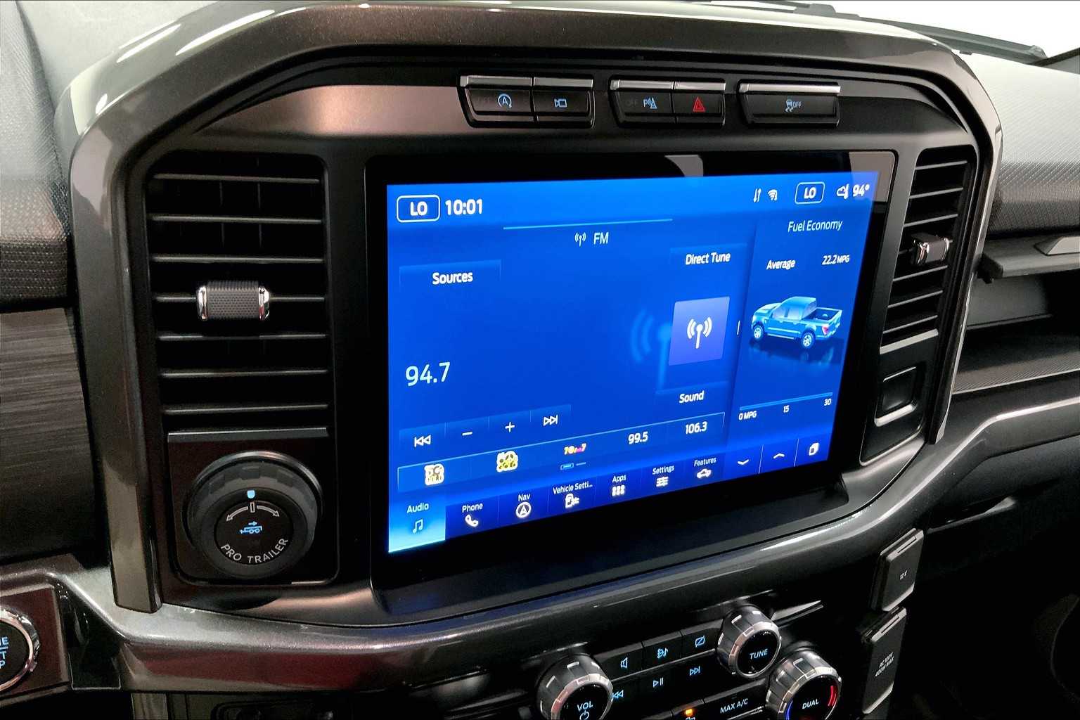 2023 Ford F-150 XLT photo 25