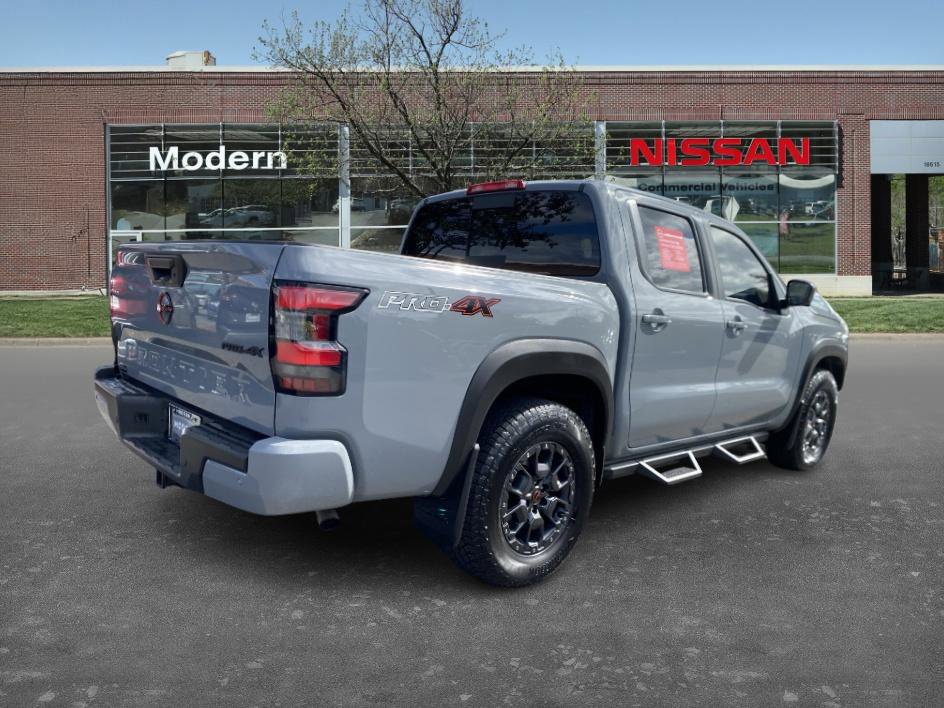2024 Nissan Frontier PRO-4X photo 4