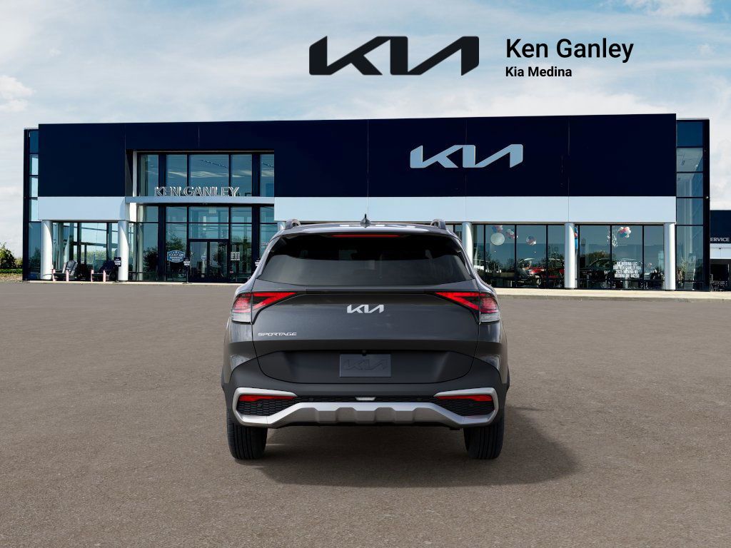2025 Kia Sportage EX photo 4
