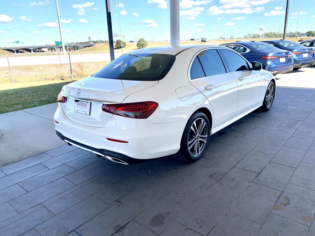 2021 Mercedes Benz E 350 photo 3